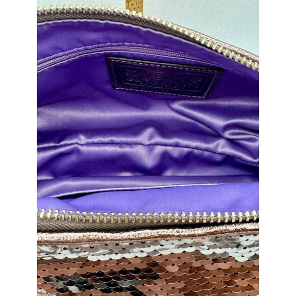 Coach Poppy Special Edition Spotlight NWT Graphite Silver Sequin Crossbody Bag - Picture 6 of 8